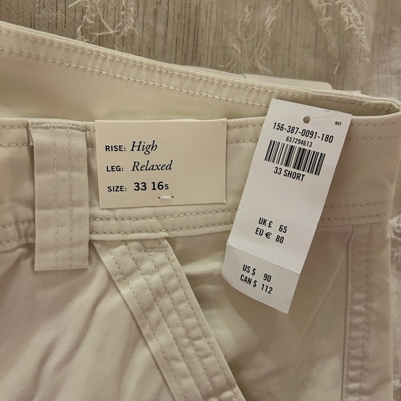 BRAND NEW Abercrombie & Fitch High Rise Relaxed Cargo Pant Size 33/16s SHORT - Picture 6 of 10